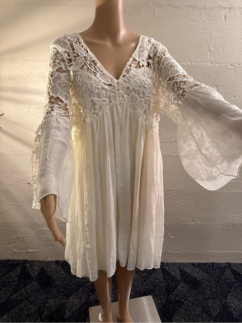 Boho Crochet Lace Ivory Tunic Dress - Picture 10 of 13
